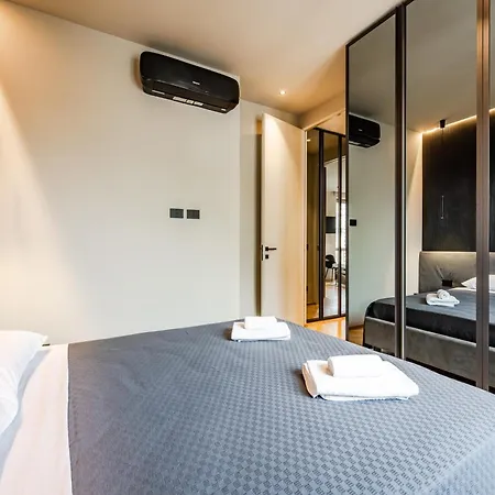 Luxury Suite With View Steps From The Duomo Milan Exterior photo